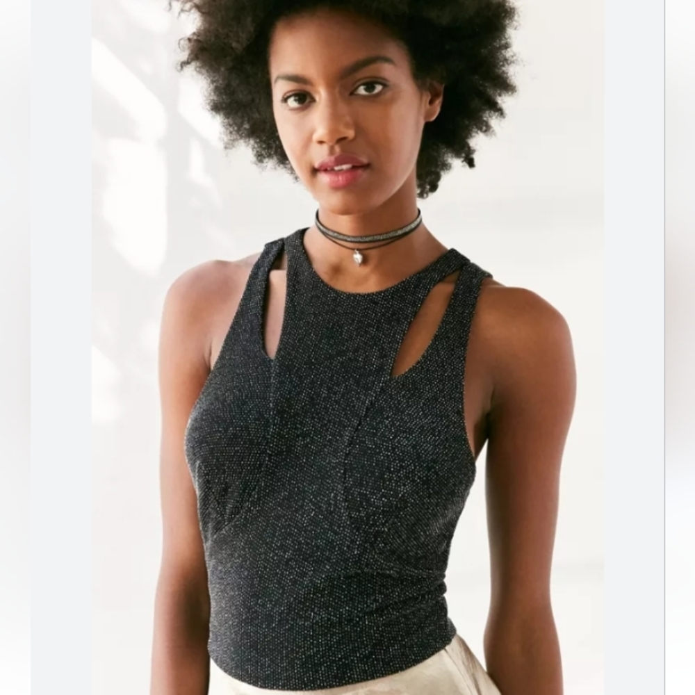 UO Gema glittery top